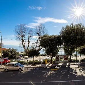 Apartman Anaika At The Beach, Opatija, Ika